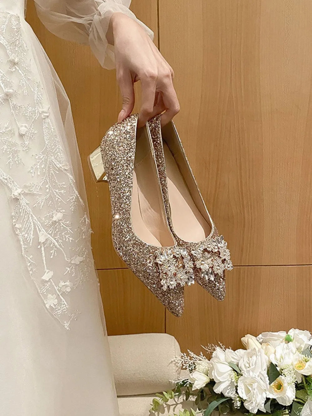 Glitter Point Toe Block Heel Pumps Rose Gold