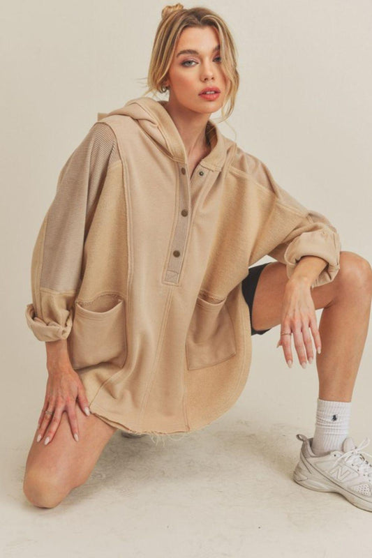Aemi+Co Slit Half Snap Oversize Hoodie OAT