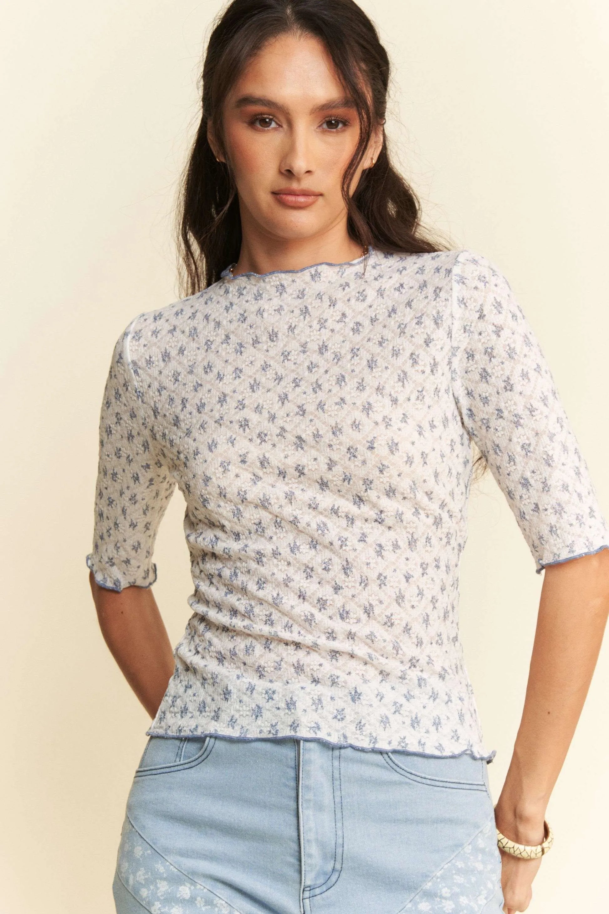 Davi & Dani Lace Stretch Floral Marrow Edge Half Sleeve Top WHITE BLUE MULTI