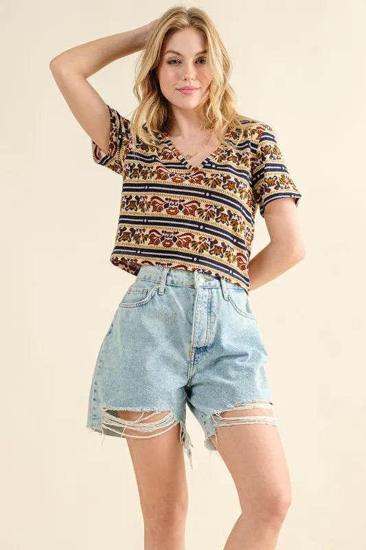 And The Why Printed V Neck Cropped T-Shirt BLUE