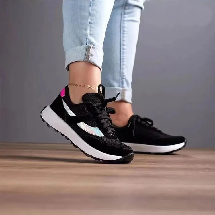 Mesh Contrast Round Toe Sneakers Black