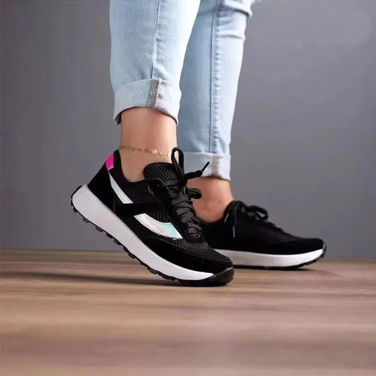 Mesh Contrast Round Toe Sneakers Black