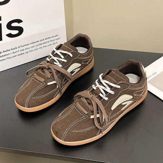 Contrast Flat Sneakers Brown