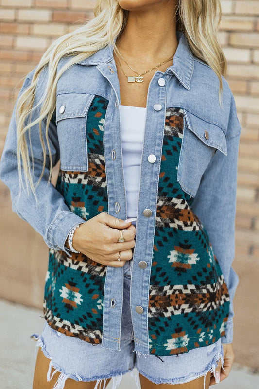 Pocketed Button Up Long Sleeve Denim Jacket Medium