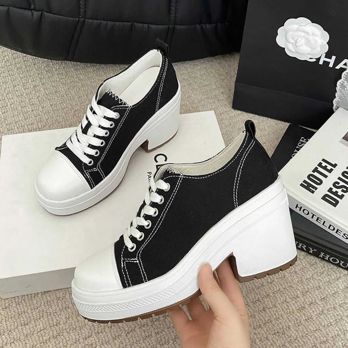 Round Toe Block Heels Pumps