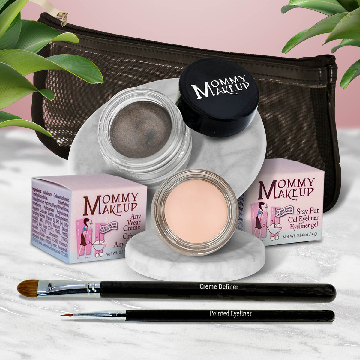 The Everlasting Eye | Waterproof Eye Makeup Set Brighten Up - A warm matte cream Mischievous - Black with green and gold flecks