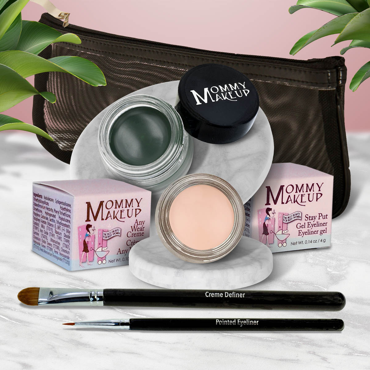 The Everlasting Eye | Waterproof Eye Makeup Set Brighten Up - A warm matte cream Hunter - A Rich Hunter Forest Green