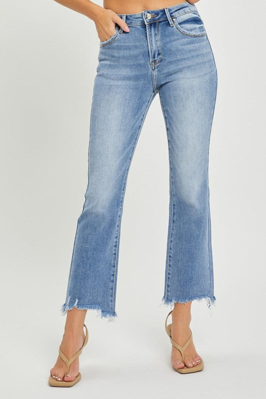 RISEN Full Size Frayed Hem Cropped Straight Jeans Medium