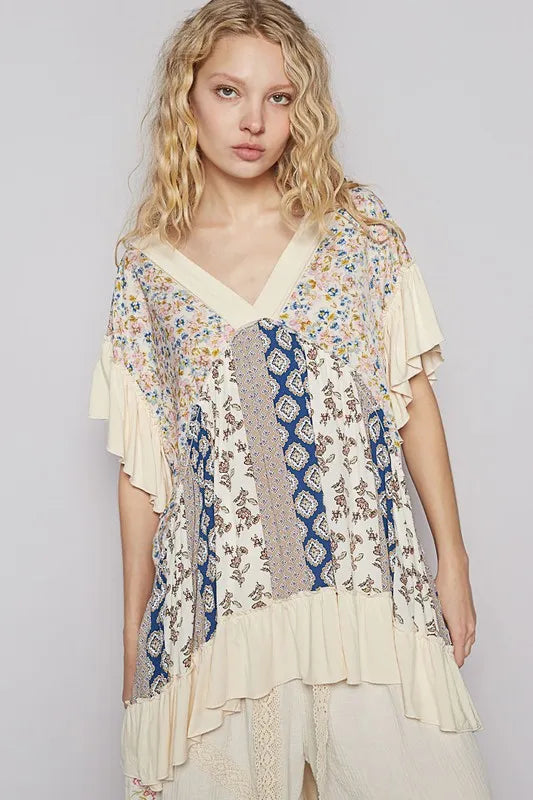POL Ruffled Hem Printed V-Neck Short Sleeve Blouse Cream