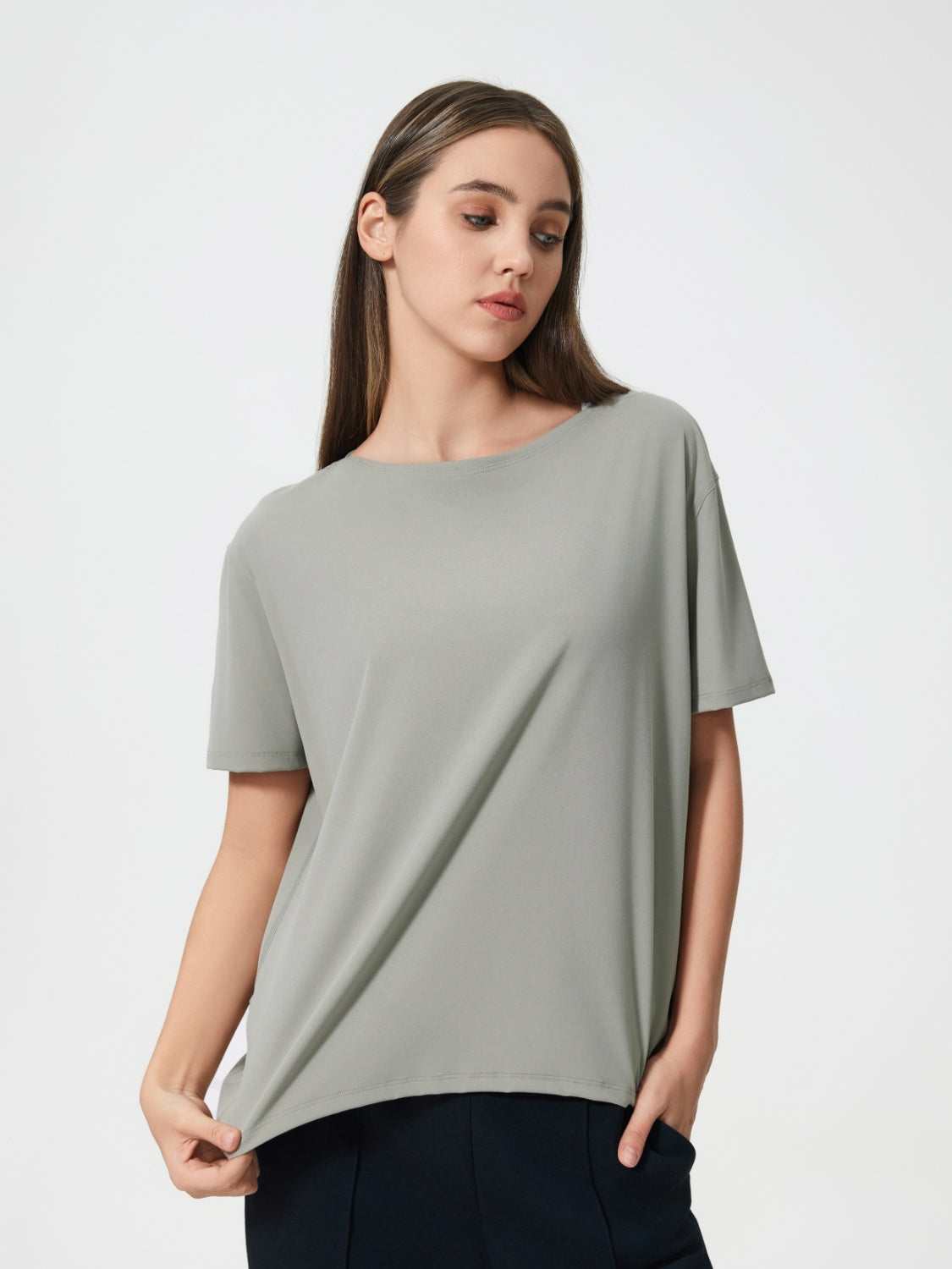 Millennia Round Neck Short Sleeve Active T-Shirt Gray
