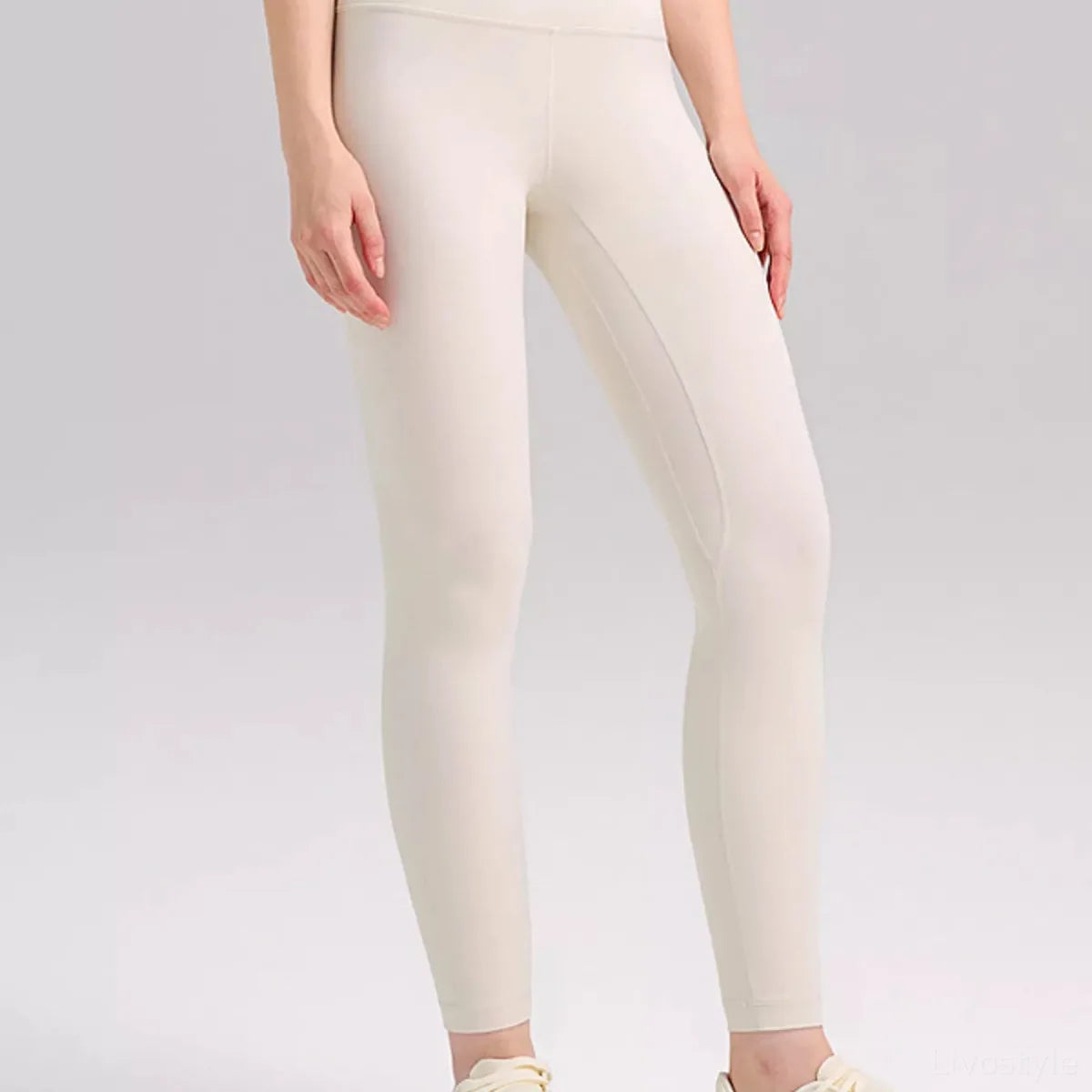 High-Waisted Seamless Active Leggings