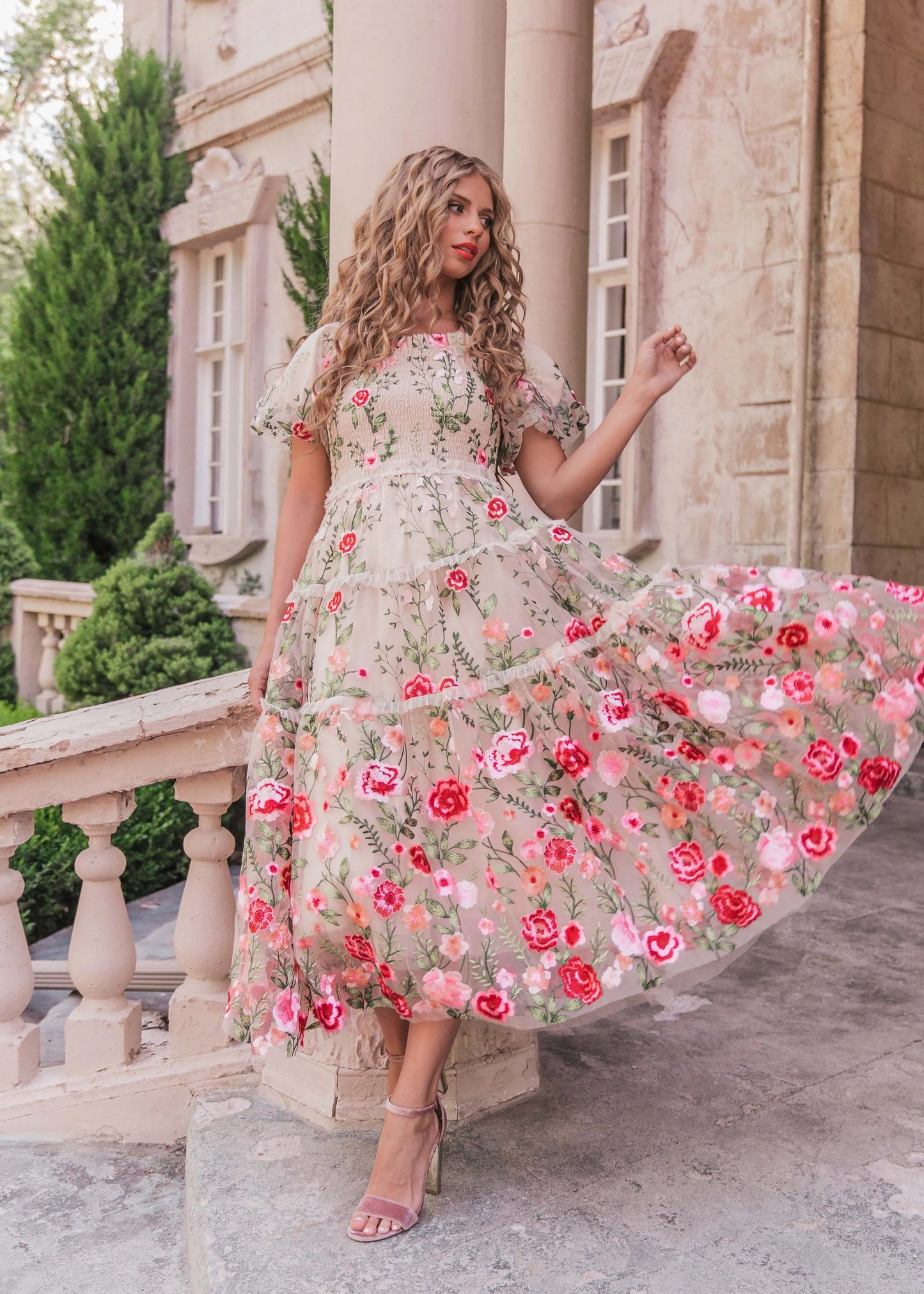 Rose Dress Midi - Cream
