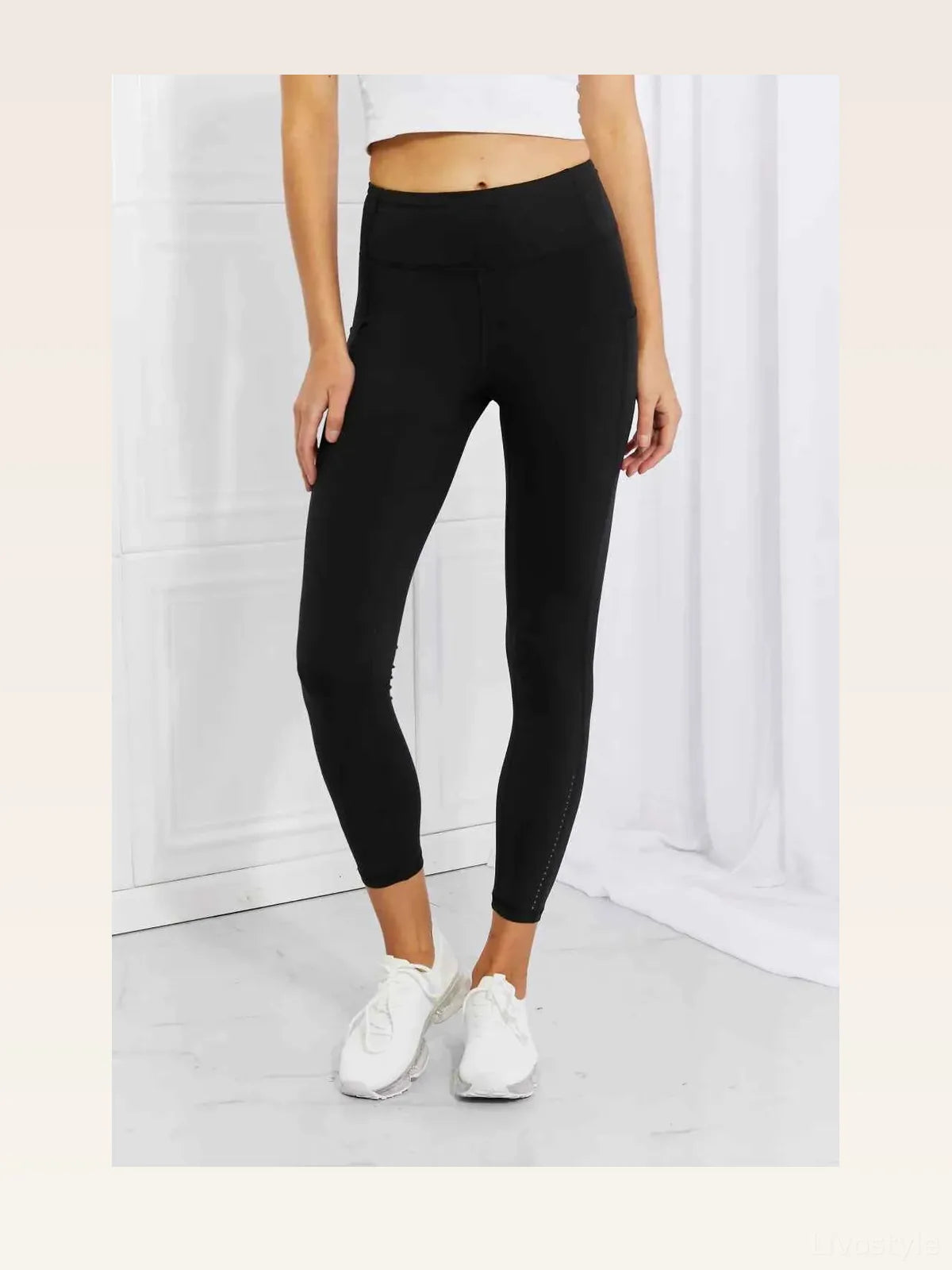 Reflective Dot Strengthen & Lengthen Active Leggings