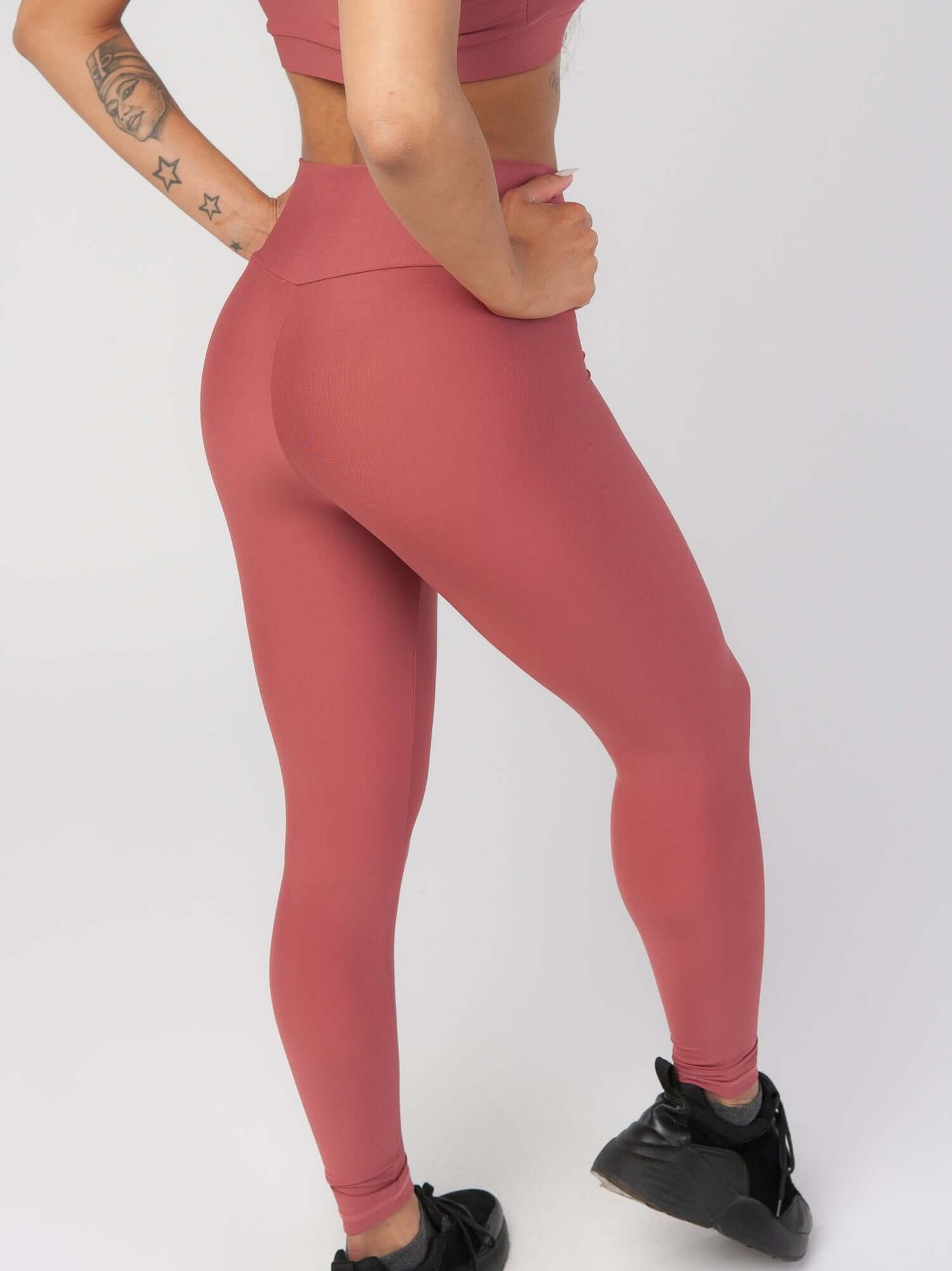 V Front High Waist Legging