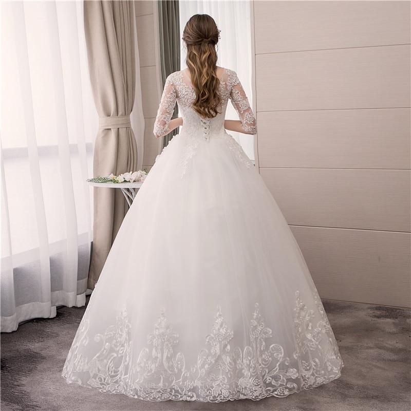 Sexy O Neck Half Sleeve Fashion Slim Lace Embroidery Wedding Gown