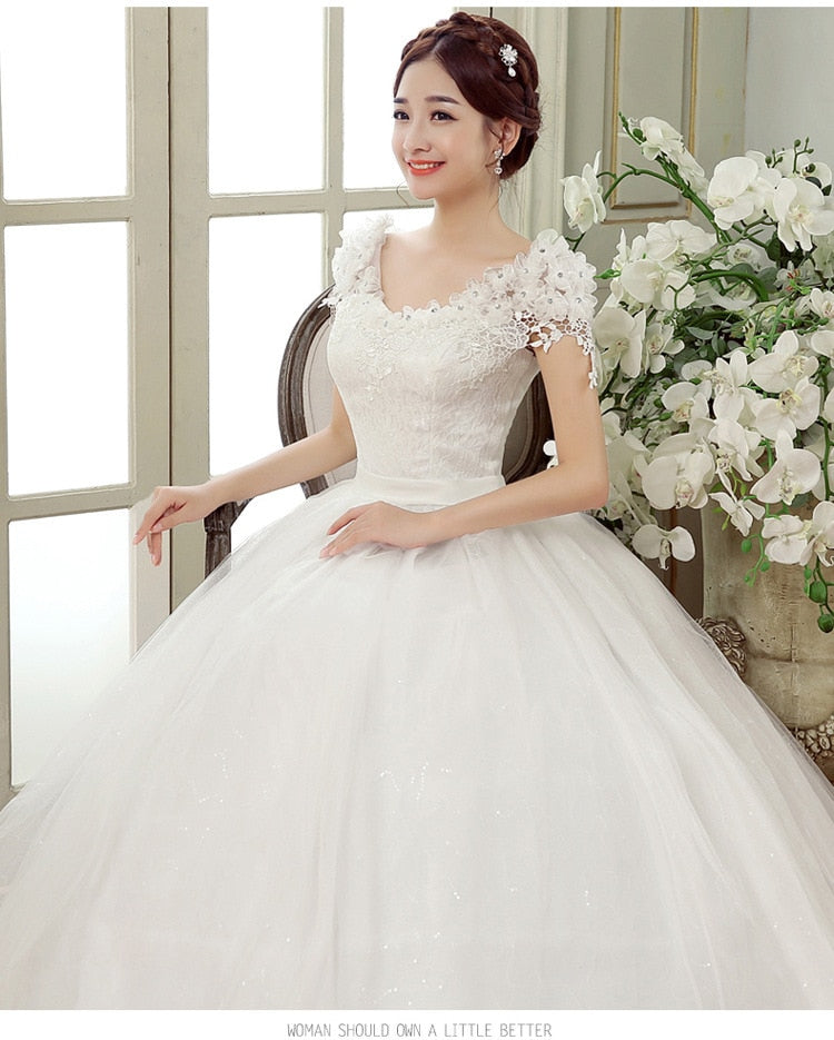 Vintage Lace Wedding Cap Sleeves Ball Gowns