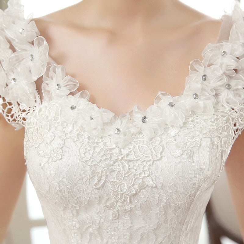 Vintage Lace Wedding Cap Sleeves Ball Gowns
