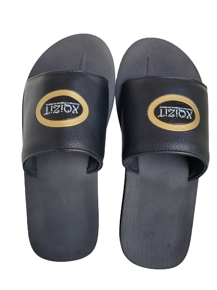 XQiZiT Slide Slippers for Women and Men, Slide Slipper with Soft Cushion Upper Strap, Non-Slip Durable Sole, New Design